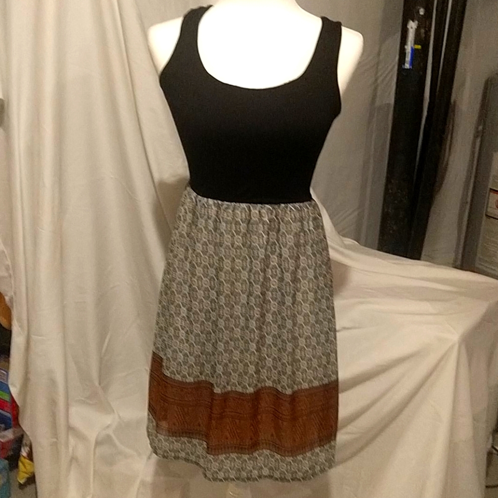 Gilli Dress